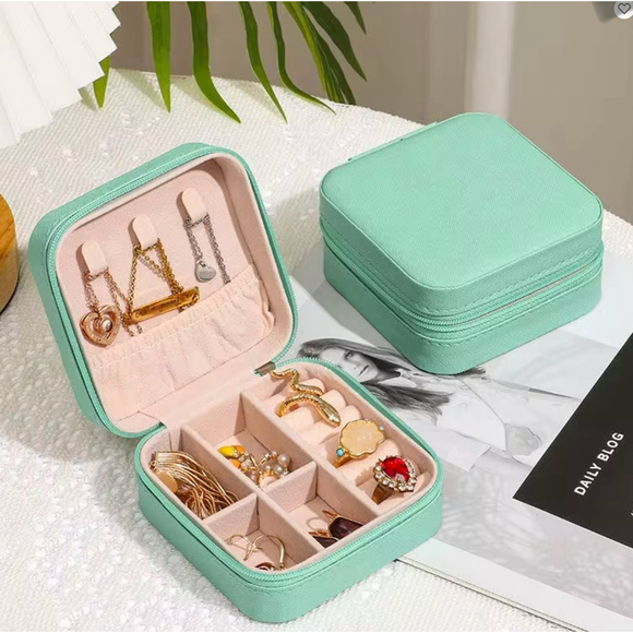 Women's Small Jewelry Box - Black - Picture 4 of 7